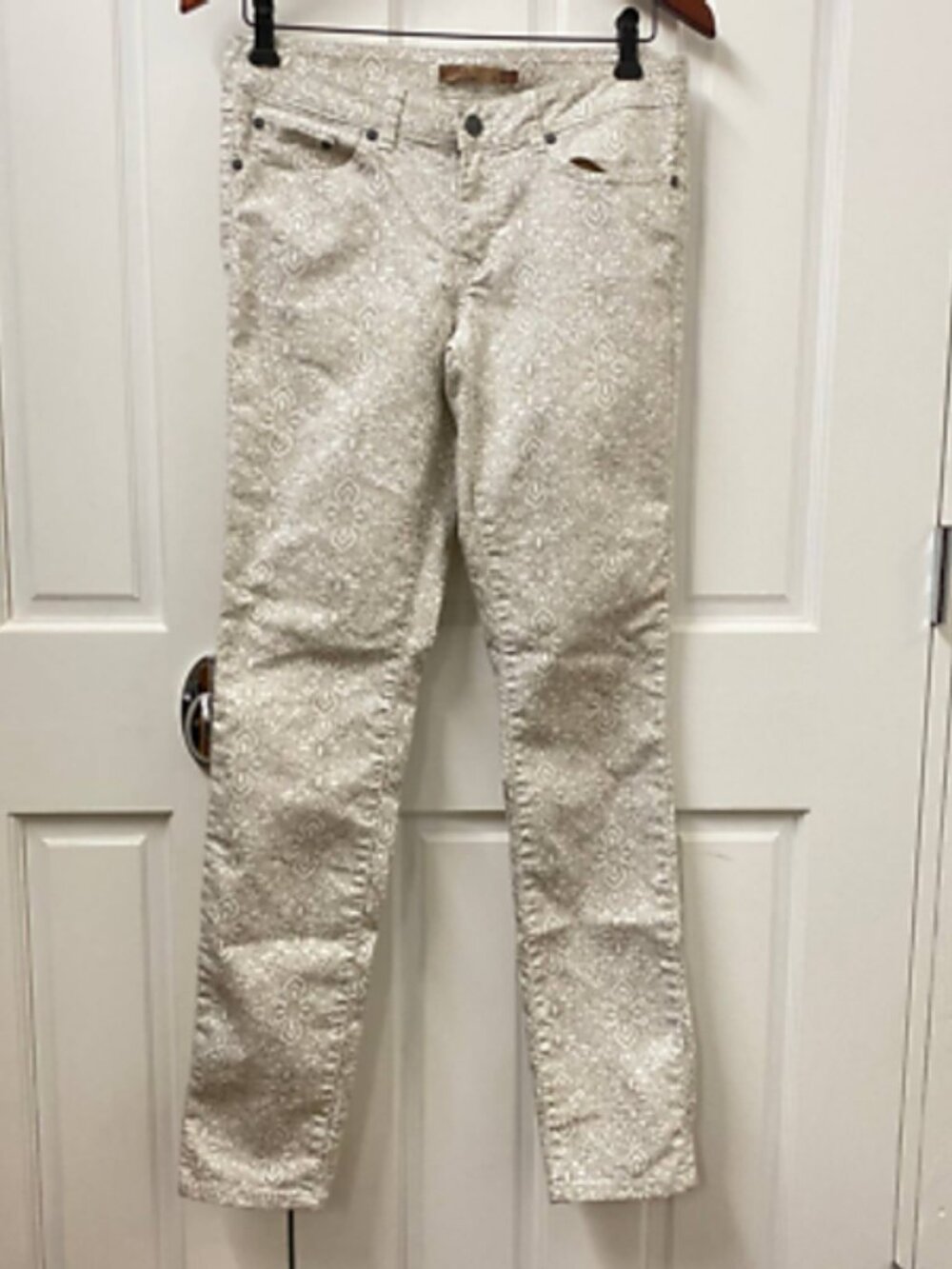 Prana Kara Jean Womens Size 6 Low Rise Skinny Tan & White Fleur De Lis Print